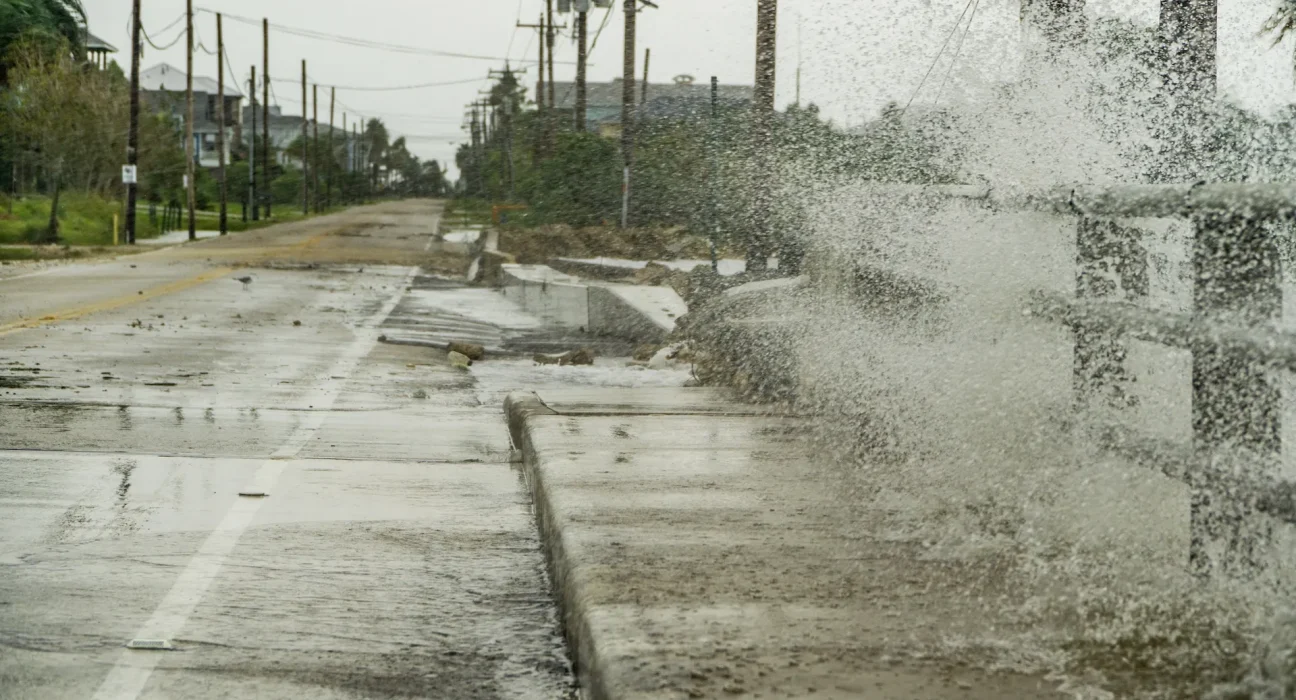 Un système tropical dans le Golfe : jusqu'à 25 cm de pluie en vue pour le Texas et la Louisiane, risque d'inondations accru.