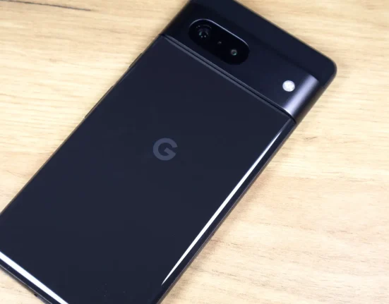 Un vétéran de la sécurité de Google démissionne à cause d'un contrat avec le Pentagone, dénonçant une perte de moralité au sein de la direction.