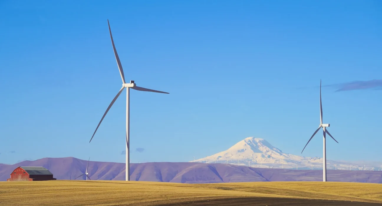 Une semaine record pour l'énergie éolienne, solaire et les batteries au Texas en pleine saison intermédiaire