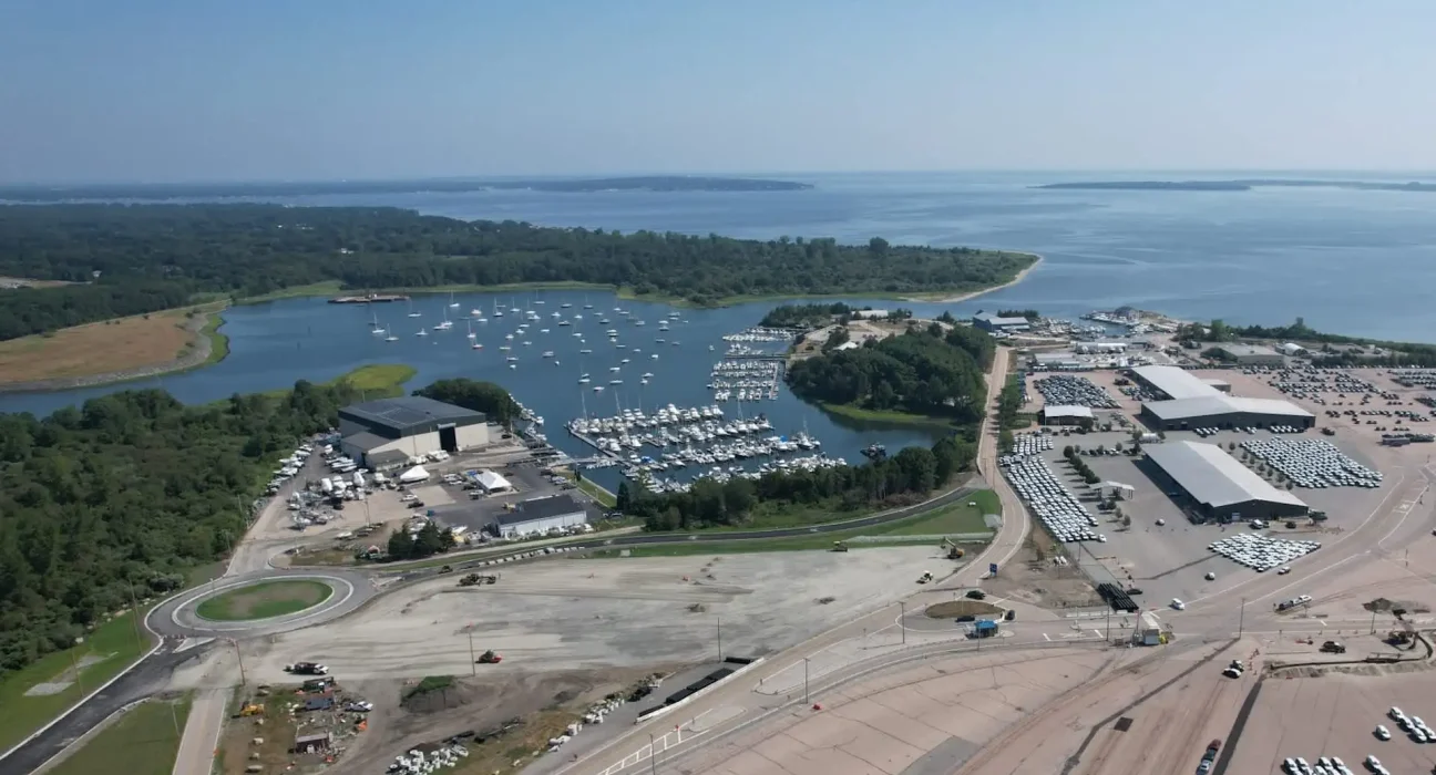 Une ville du Rhode Island alerte l'EPA : le permis du site de boue de Quonset contesté