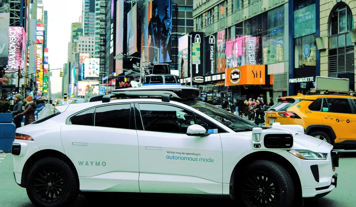 Waymo Face à l'Épreuve de New York : Une Défaite Inattendue
