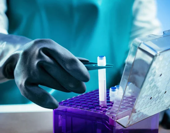 À moins de 196 degrés, un BioVault américain s'engage à préserver les cellules et l'ADN de 2 300 espèces.