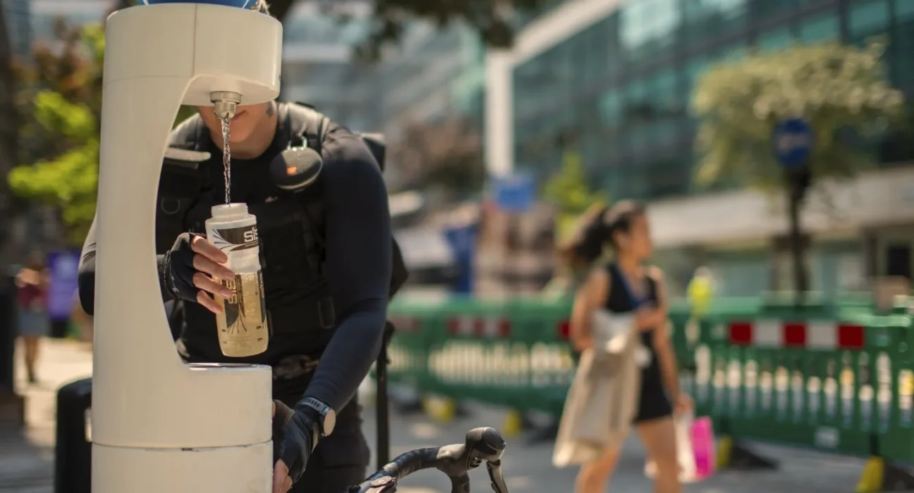 Europe en Proie à la Chaleur Avant Juillet : Urgence d'Adopter Climatisation, Énergie Solaire et Ombre