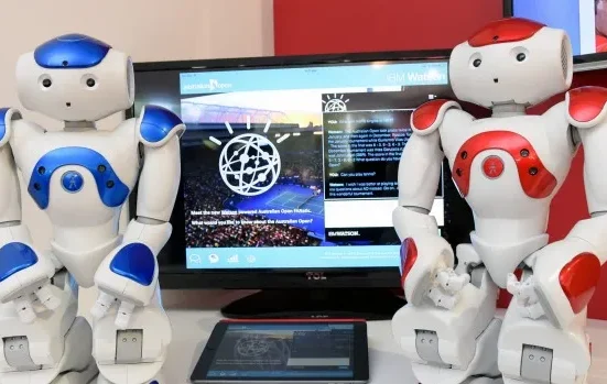 IBM Enseigne aux Robots à Communiquer comme des Humains.