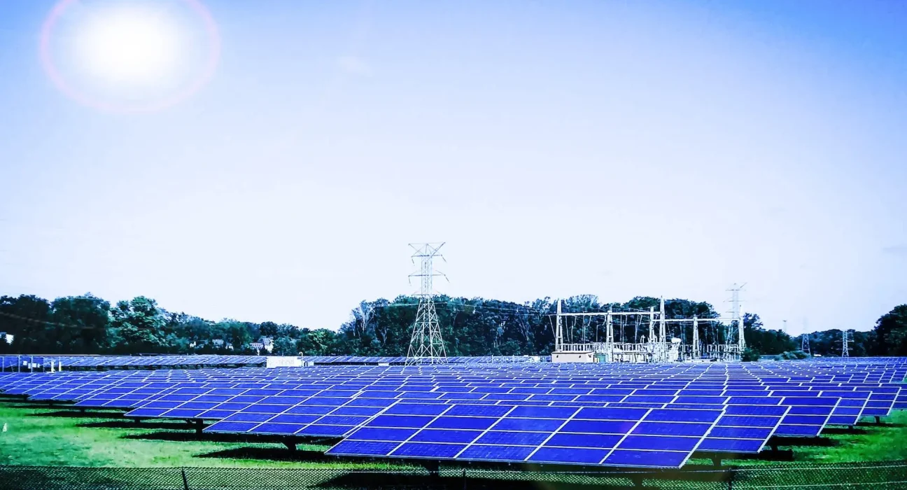 Les Énergies Renouvelables Dépassent le Charbon et l'Éolien en Mai 2026