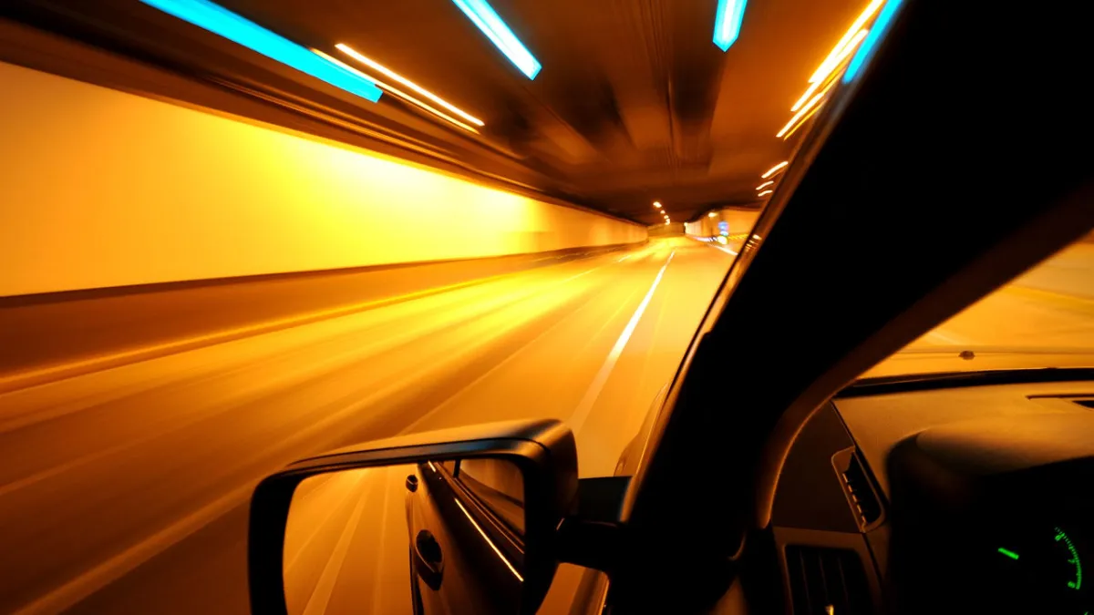 Mitsubishi Exploite l'Intelligence Artificielle pour Identifier les Conducteurs Distraits