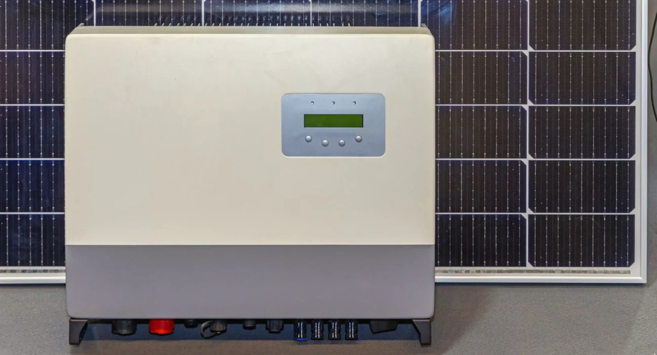 Propriétaire californien : Économies de 10 000 $ en remplaçant un Powerwall par une batterie DIY à 6 000 $