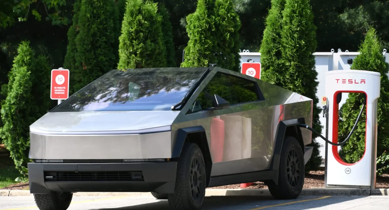 Propriétaires de Cybertruck signalent des échecs de charge, Tesla suspecté d'éviter un rappel