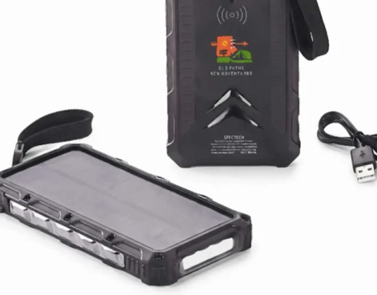 Rappel de 7 400 chargeurs solaires aux États-Unis en raison de batteries qui gonflent et surchauffent.