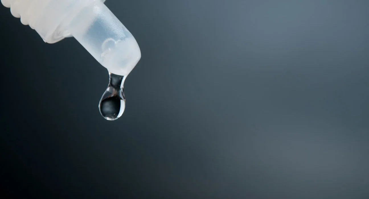 Retrait de plus de 2 millions de gouttes pour les yeux aux États-Unis : Attention à l'arrêt brusque de l'utilisation