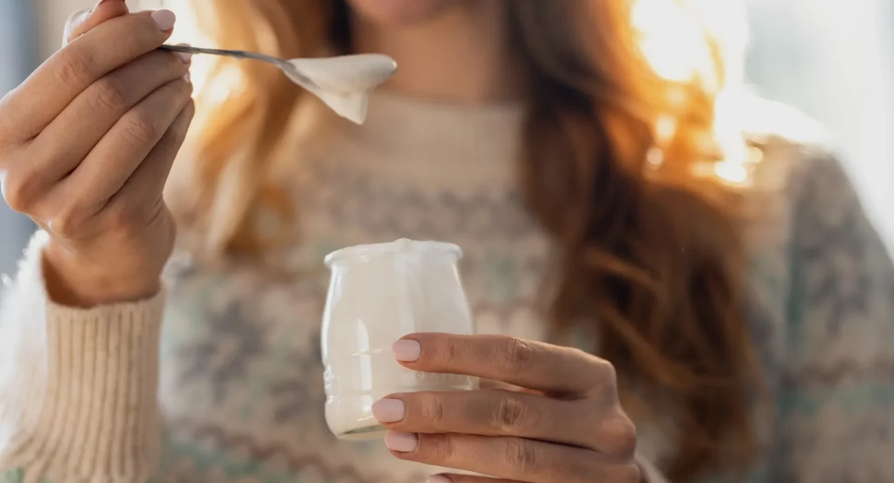 Une étude brésilienne alerte : l'ingestion quotidienne de gomme xanthane enflamme le colon des rats.