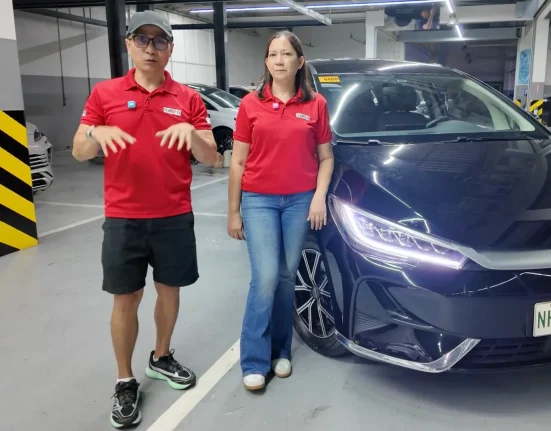Aux Philippines, l'eMax 7 de BYD fait ses preuves, mais des problèmes de recharge persistent.