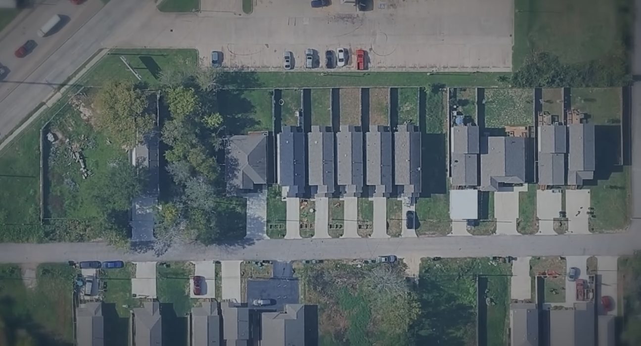 Chaleur Extrême au Texas : La Vie Quotidienne Devenue Difficile Sans Voiture