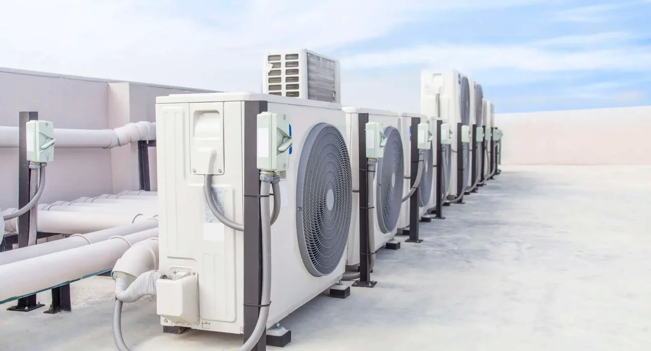 Évolution rapide des bâtiments modernes : la conception HVAC commerciale traditionnelle en réinvention urgente.