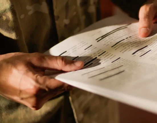Fuites Militaires : Les Transactions d'Initiés sur Polymarket En Révèlent Too Much