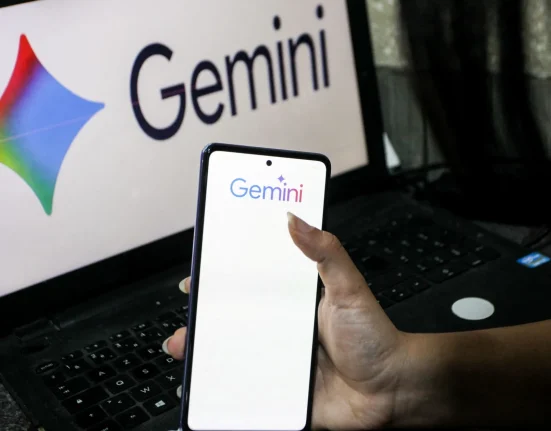 Google Gemini : Désactivation des filigranes visibles sur les images, vidéos et musiques générées par IA