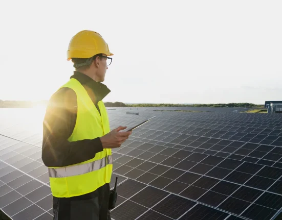 L'Irlande atteint un record solaire avec plus de 30 % de l'électricité de juillet provenant des énergies renouvelables.