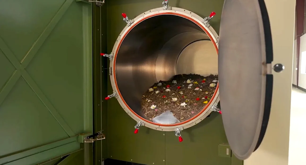 La Côte Est inaugure sa première installation de compostage humain : une alternative écologique pour la fin de vie.