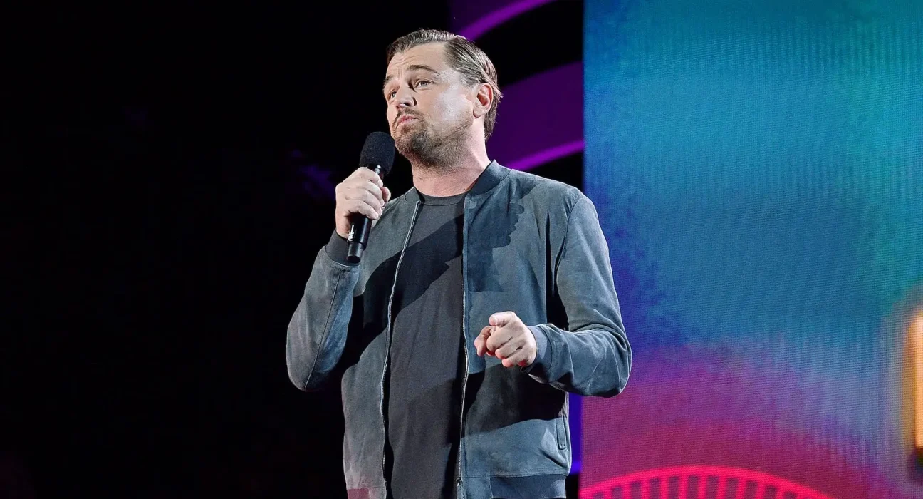 Leonardo DiCaprio soutient le déviation d'une ligne électrique Chile-Argentine pour protéger une petite grenouille andine