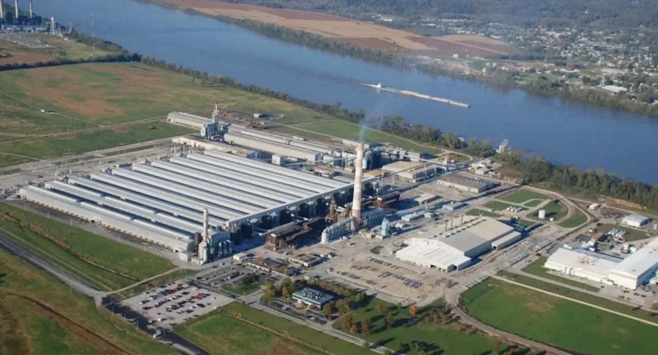 Les habitants du Kentucky s'inquiètent de l'impact d'un centre de données IA sur leurs factures d'électricité, qui pourraient dépasser 1 000 $