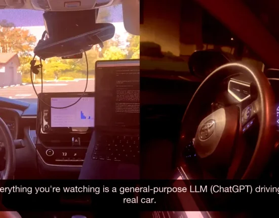 Des Scientifiques Intègrent un Modèle d'IA de Pointe dans une Voiture Autonome et lui Donnent Soudain Liberté.