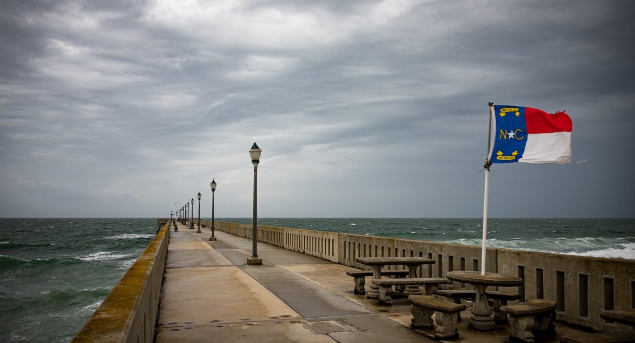 Éventuelle tempête automnale : risques d'inondations, d'érosion et de vagues turbulentes en Caroline du Nord