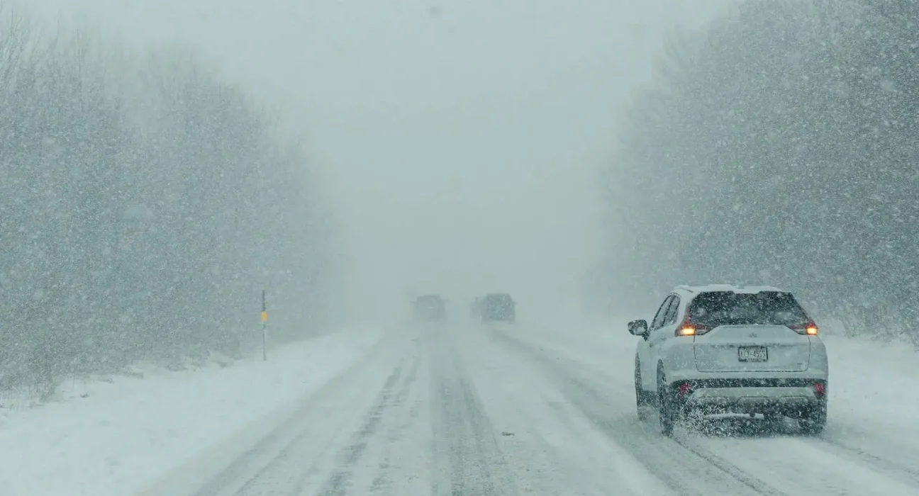 L'Almanach des fermiers annonce un hiver doux pour les États-Unis, mais des régions touchées par des tempêtes pourraient connaître des températures plus froides.