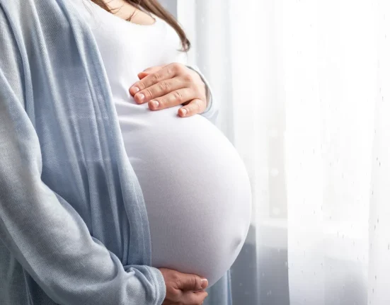 La peur d'une surpopulation laisse place à l'alerte d'une implosion démographique.