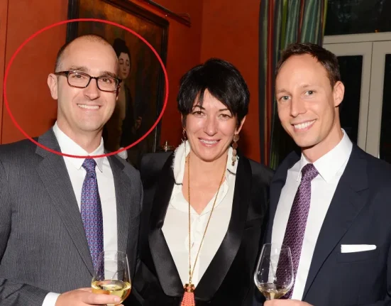 Les Trois Frères à la Tête des Sites de News : Un Lien Surprenant avec Ghislaine Maxwell