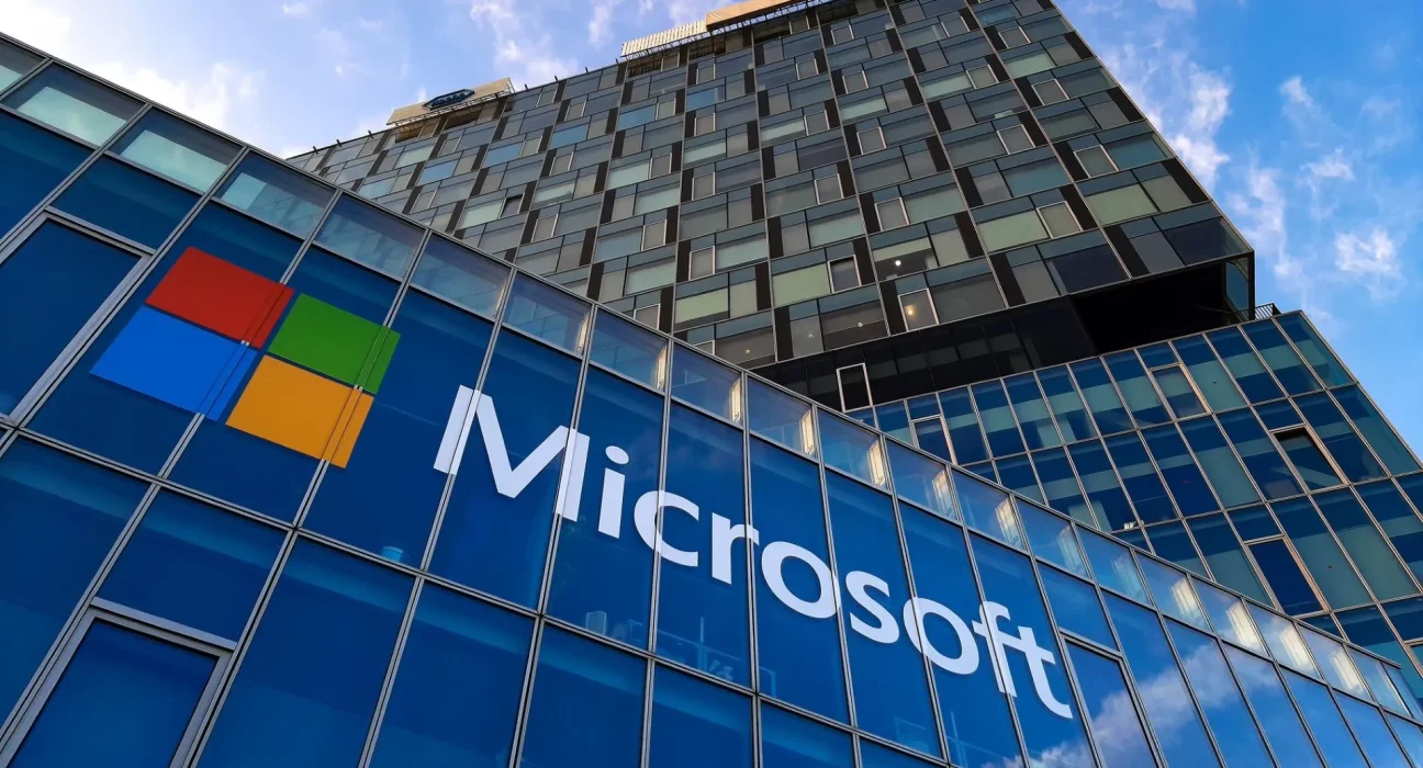 Un développeur explore Microsoft Paint et Photos, découvre un filigrane invisible sur les images générées par l'IA.