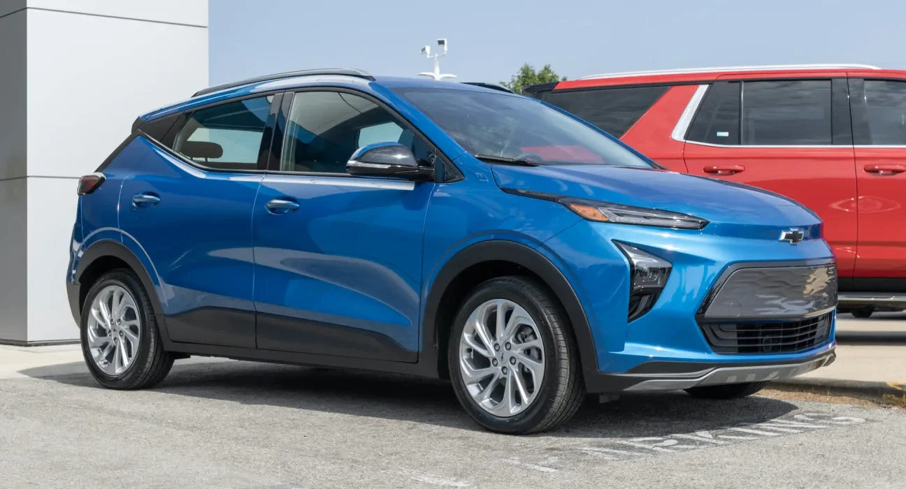 Un facteur du Michigan rêve d'un Bolt EUV à 15 000 $, se demande s'il résistera à une tournée postale de 100 miles.