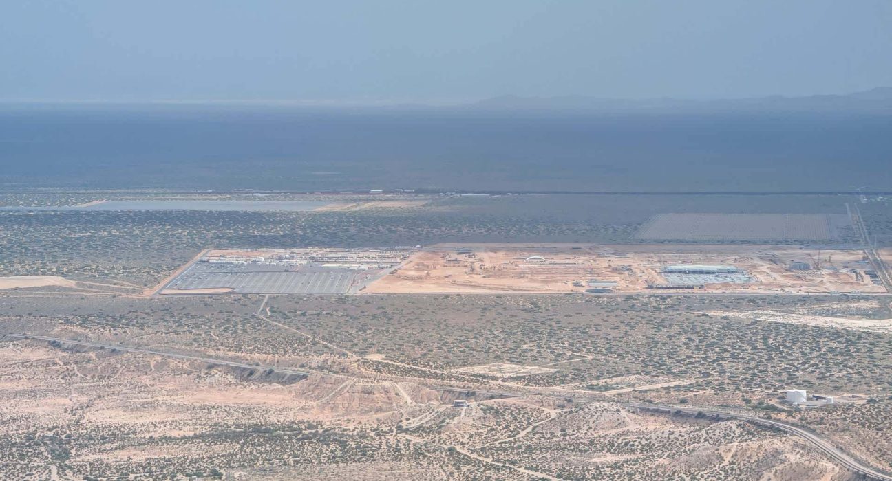 Au Texas et au Nouveau-Mexique, les centres de données IA mettent en péril des plans climatiques de plusieurs millions de dollars.