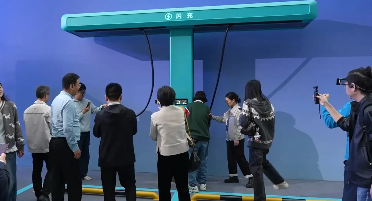 BYD annonce que la Seagull peut se charger de 10% à 70% en 5 minutes, mais uniquement sur son réseau de recharge Flash.