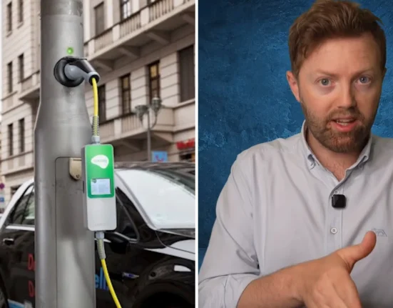 Chargeurs de véhicules électriques à 50 kW depuis les poteaux électriques : une solution pour les conducteurs sans allée en Australie d'ici 2027