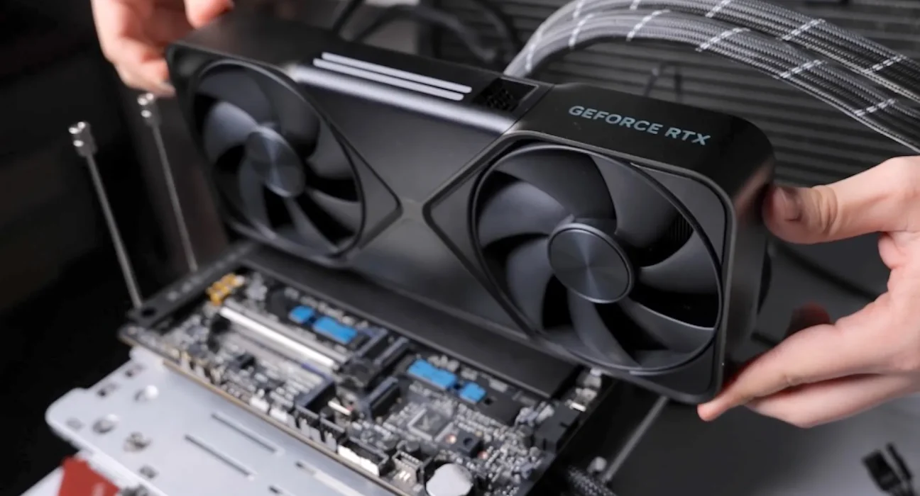 Concurrence féroce entre acheteurs AI pour la carte graphique de jeu Nvidia à 1 999 $, certaines enchères dépassent les 10 000 $