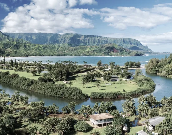 Kauai : Un acheteur acquiert un frigo Jackery, mais découvre que le module solaire ne peut pas être expédié à Hawaï