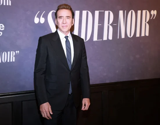Nicolas Cage prévient que le refus de signer un accord sur l'IA pour Spider-Noir pourrait compromettre son partenariat avec Amazon