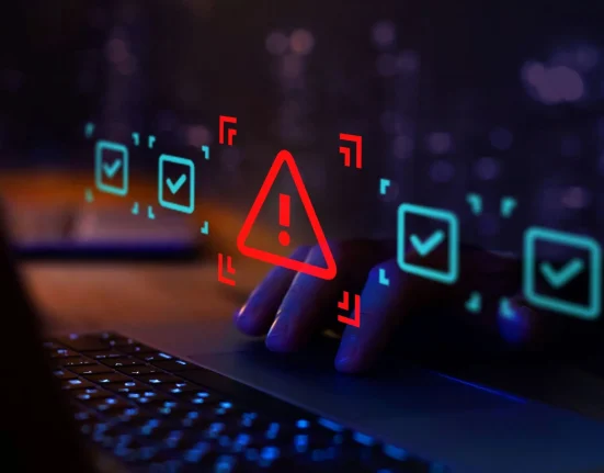 OpenCode révèle que 1,4 % des utilisateurs de Console ont été piratés, avec des frais d'IA atteignant 1 000 $ pour certains.