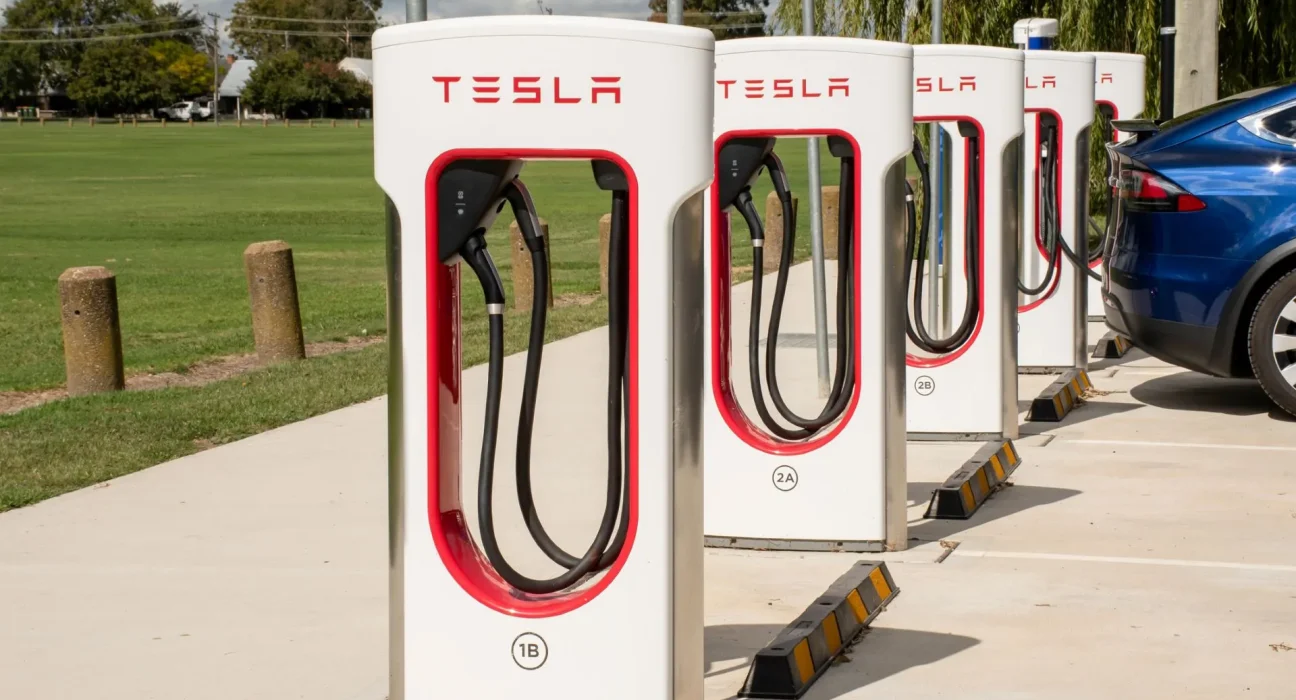 Propriétaire de Chevy Bolt surpris par le coût des Superchargeurs Tesla après seulement 6 minutes de charge.