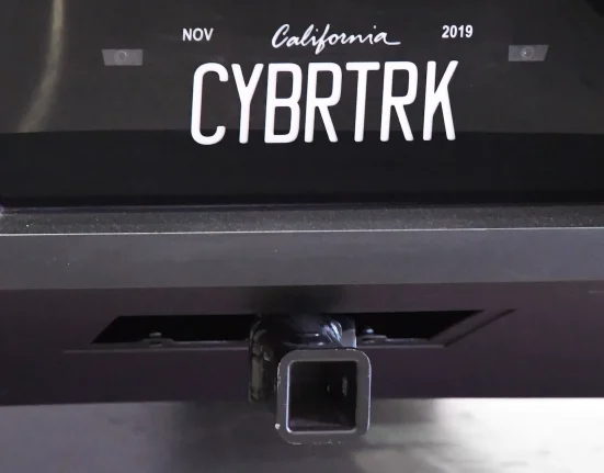 Propriétaire de Cybertruck en Californie : 5 000 miles et recharges quasi quotidiennes sans perte de batterie