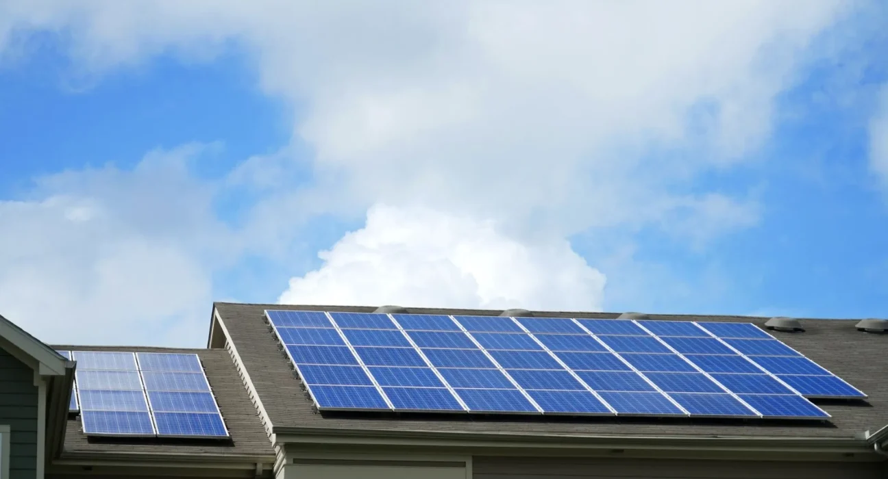 Propriétaire de panneaux solaires en Californie : Les tarifs de pointe effacent les crédits annuels de facturation