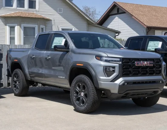 Propriétaire d'un GMC Canyon confronté à des codes de capteur, le concessionnaire estime le coût d'un nouveau moteur équivalent à celui du camion.