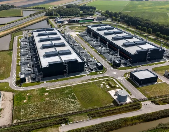 « Résilience en action : Les habitants de Pennsylvanie remportent la bataille contre un data center de 37 acres »